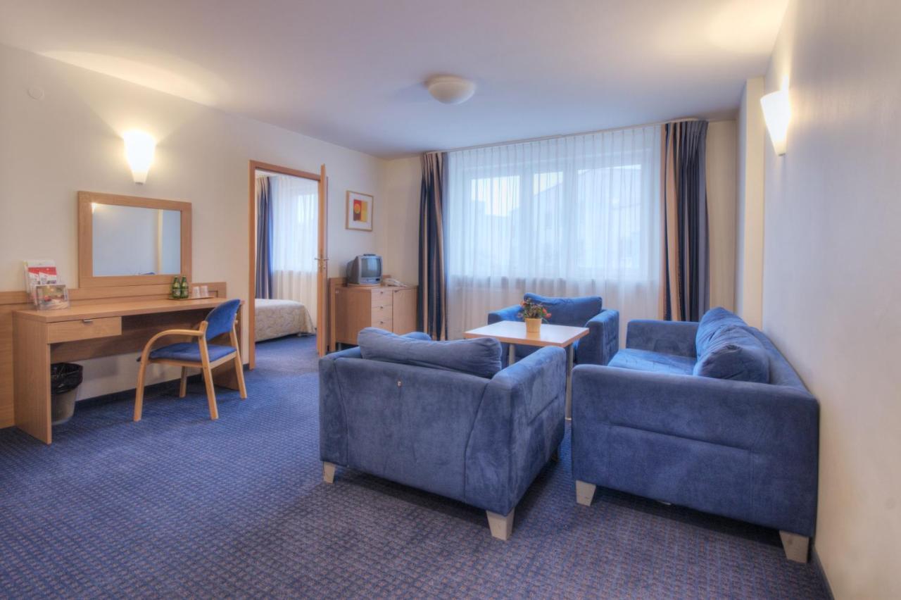 Wilanow By Desilva Hotell 3*